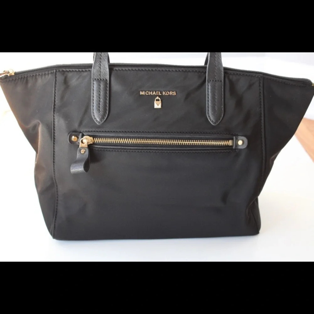 Michael Kors tote bag - Picture 7 of 15